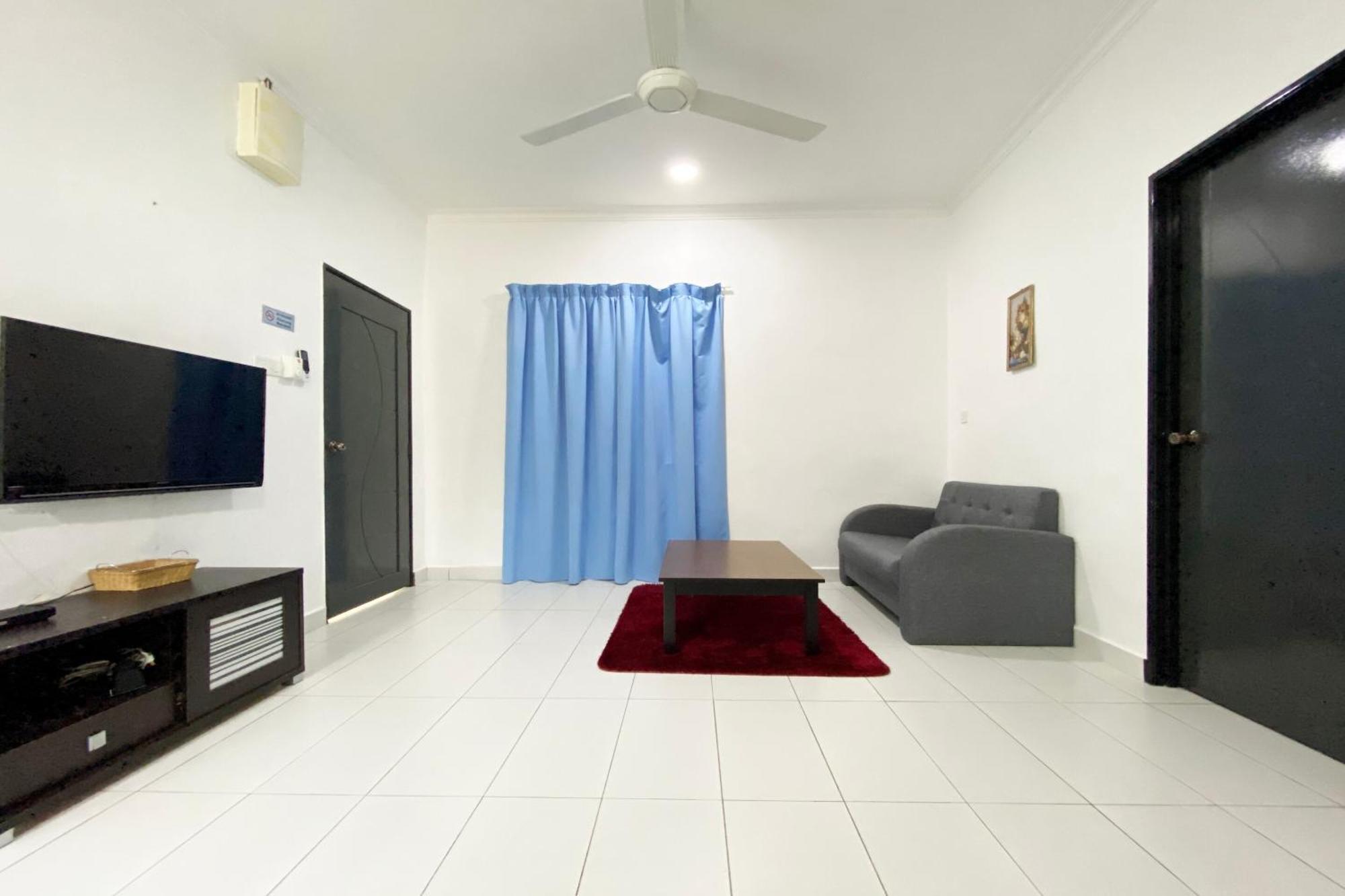 Oyo Home 90230 Dh Residence Kota Belud Bagian luar foto