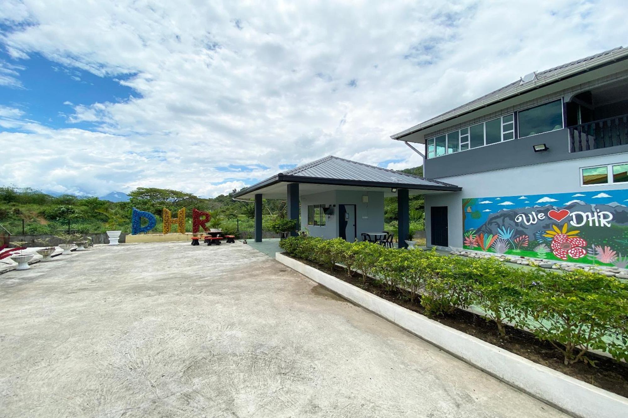 Oyo Home 90230 Dh Residence Kota Belud Bagian luar foto