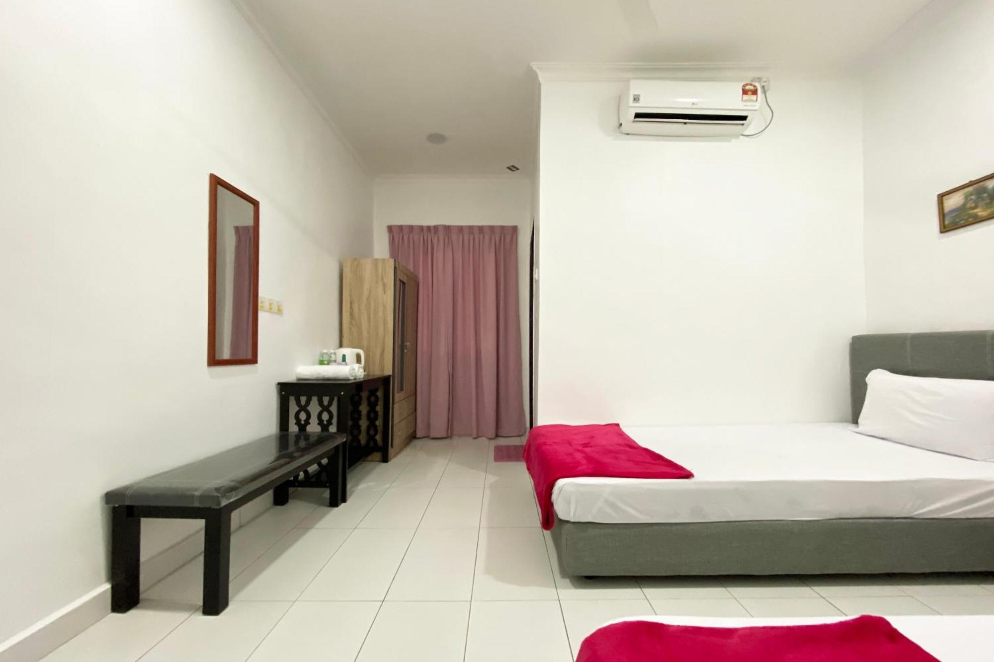 Oyo Home 90230 Dh Residence Kota Belud Bagian luar foto