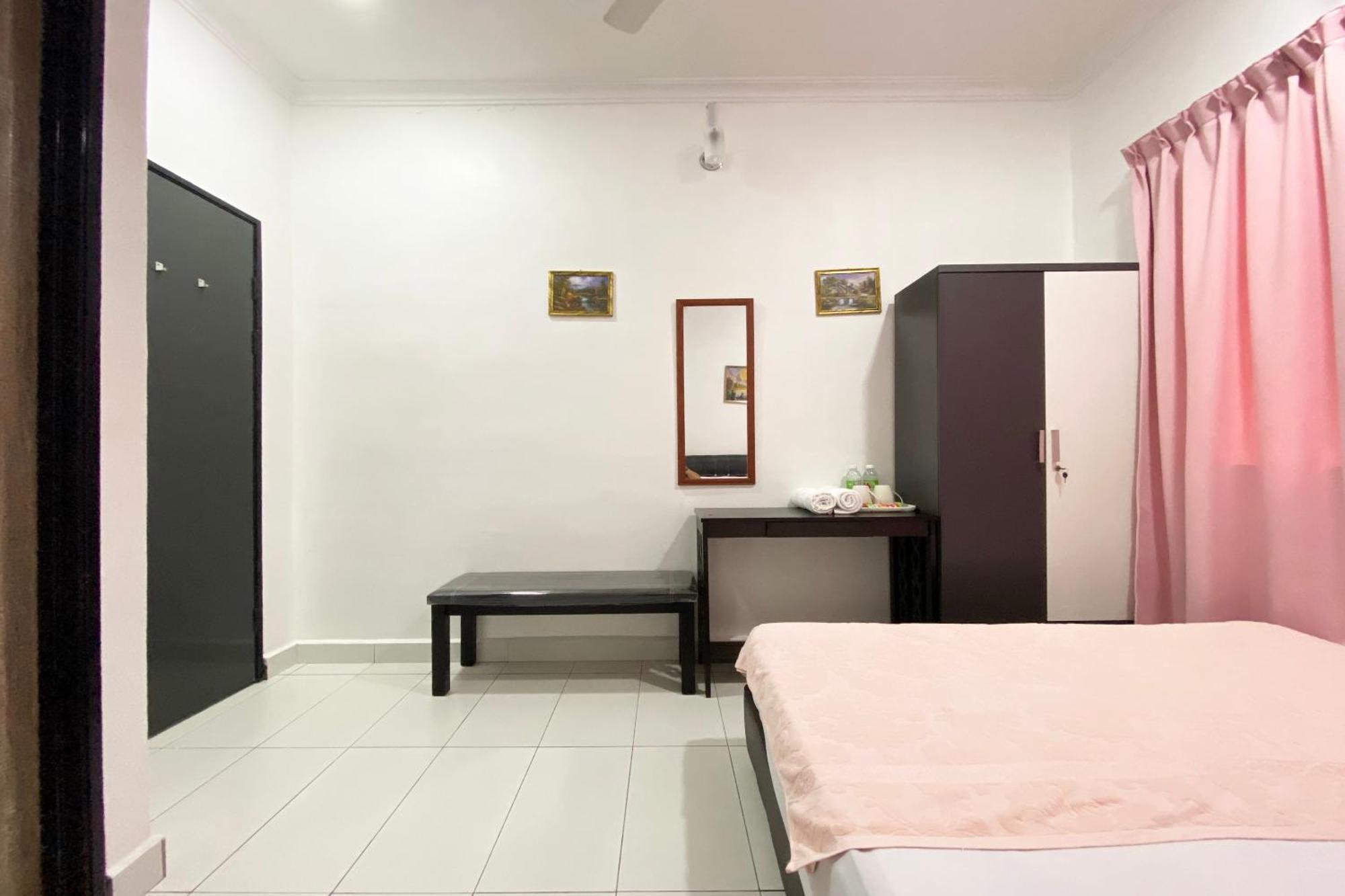 Oyo Home 90230 Dh Residence Kota Belud Bagian luar foto